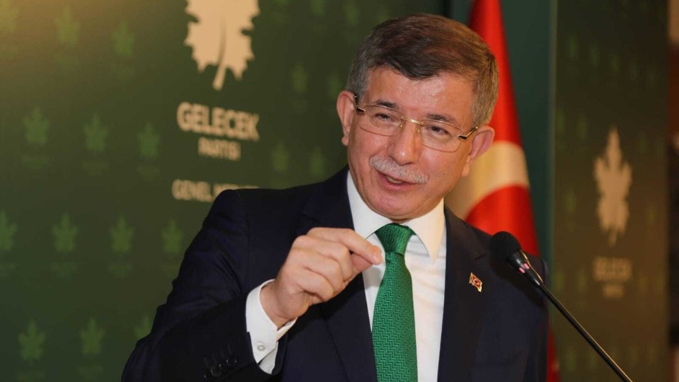 Davutoğlu: Erdoğan, tüm muhalefeti açıkça tehdit etti